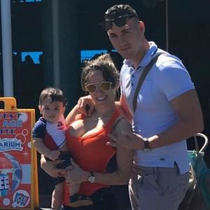 Meet your Posher, Josue david